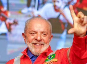 Lula-petrobras-faz-o-l-e1723743892497