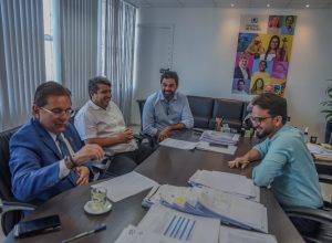 Screenshot_2025-04-08-21-20-01-662_com.whatsapp-edit