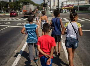 pandemia-trabalho-infantil-tiago-queiroz-rede-peteca